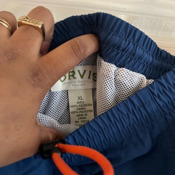 Men’s size X-Large, blue, lightweight, Orvis shorts with pockets - Picture 4 of 5